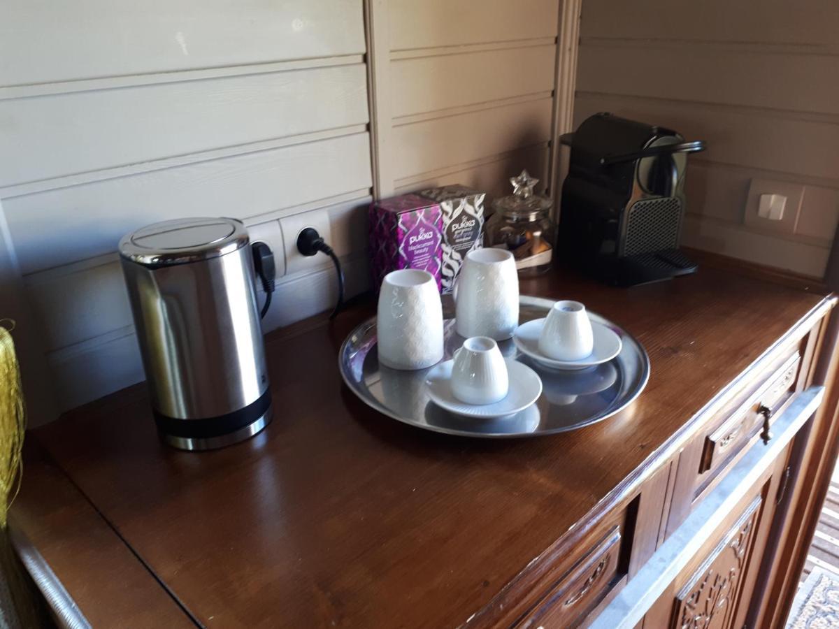 Holiday home La Roulotte De Glorit Bourg-sur-Gironde